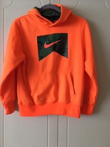 casaco com capuz infantil