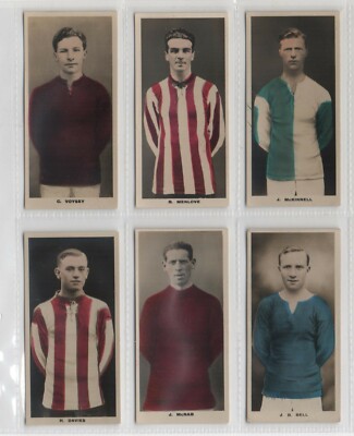 D C Thompson Trade Card - British Footballers - Harry Davies Stoke