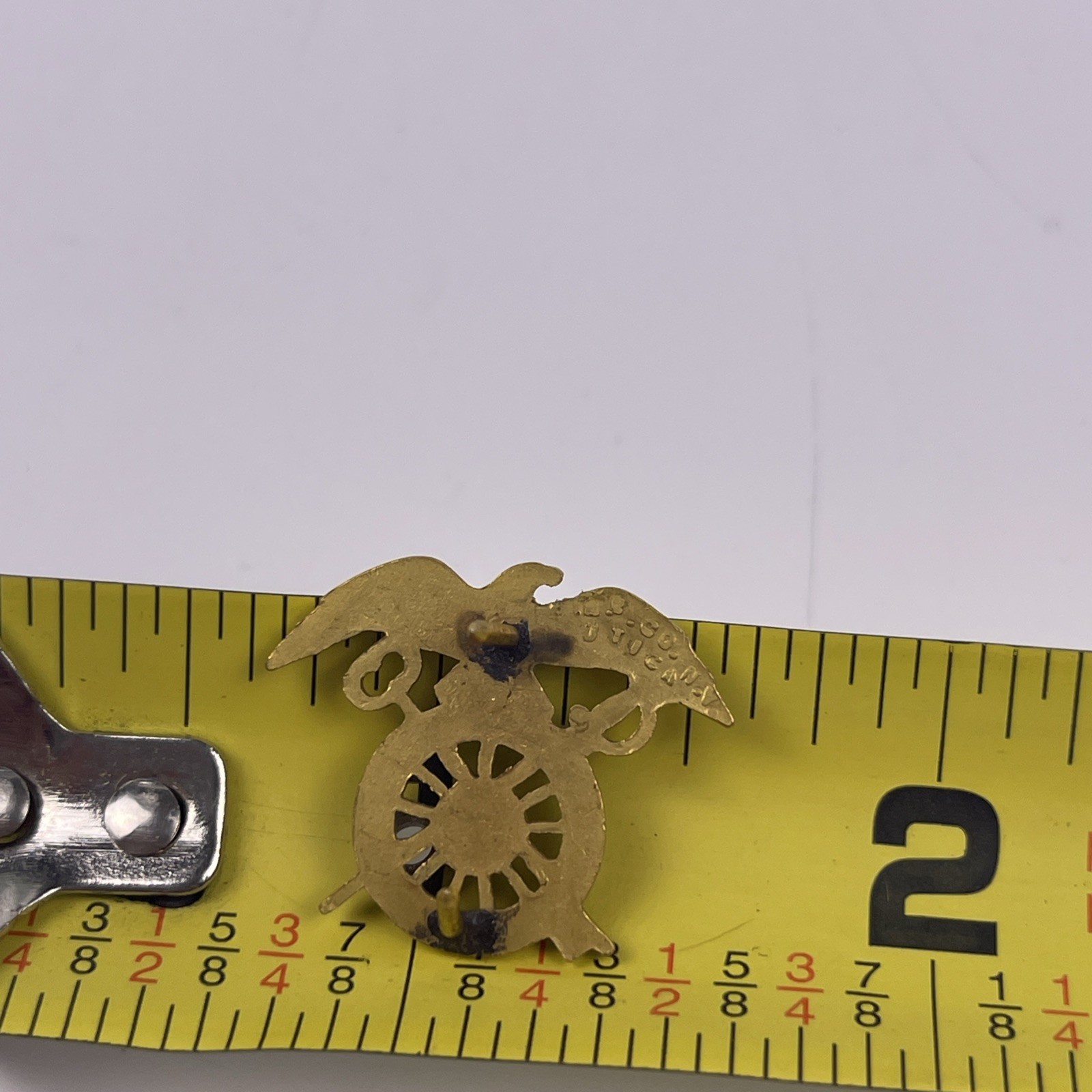 U.S. Military Army Quartermaster Officer Insignia Collar Device Pin Clutch Utica