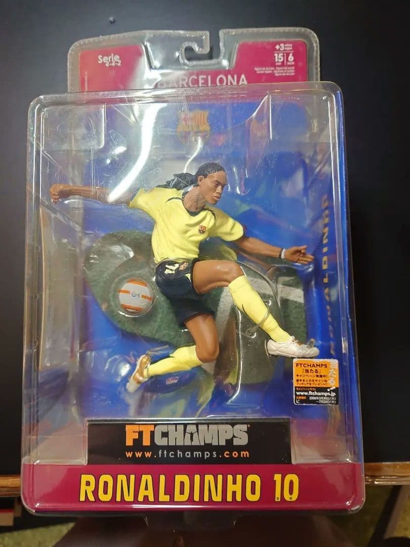 Ronaldinho FC Barcelona Figure Damaged Box Used Soccer Player | eBay