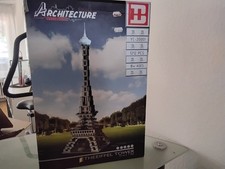 Happy Build Architecture: Wieża Eiffla, nowa i oryginalnie zapakowana