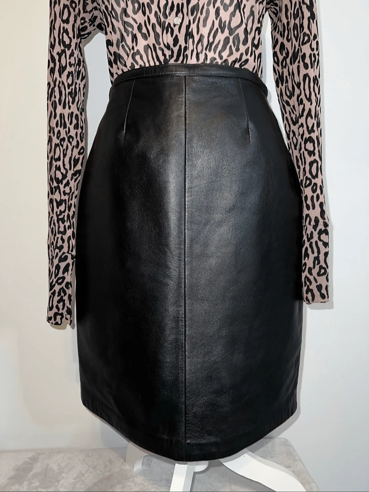 Minifalda de mujer 100 % negra forrada de cuero para mujer’s 6P Foto 2 de 4
