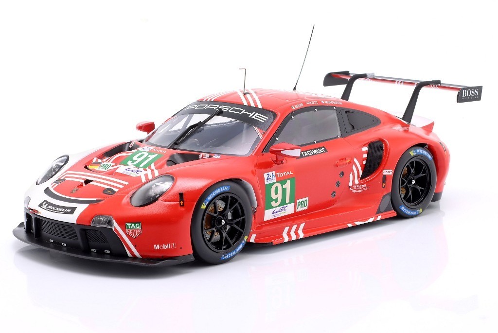 Porsche 911 RSR IXOMODELS cadeau idéal passionné de sport automobile Le Mans