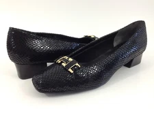 Mark Lemp Classics Women's 7 N Lillian Snakeskin Texture Print Pump Black