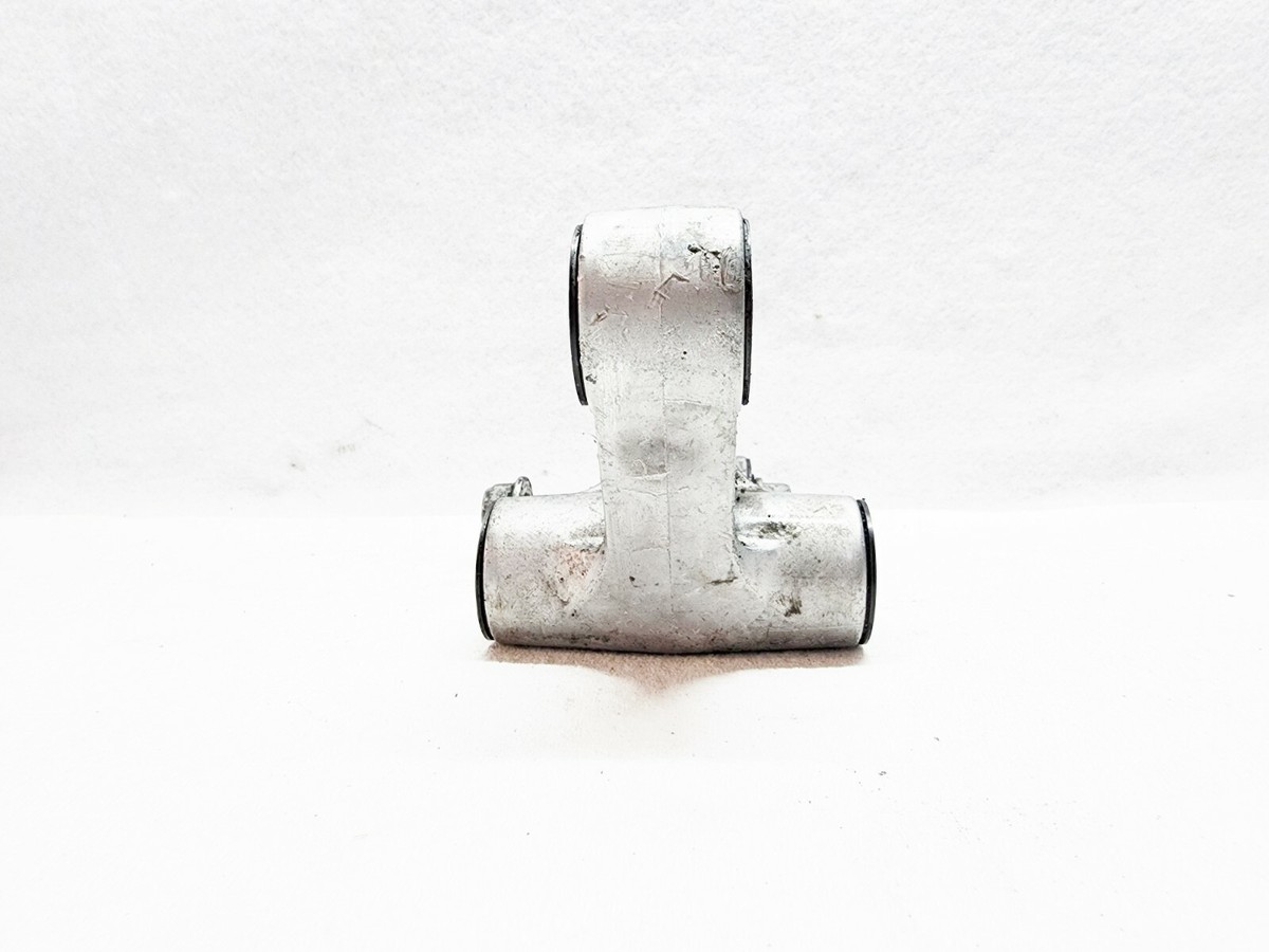 1994 - 1995 KAWASAKI NINJA ZX7R ZX9R OEM REAR SHOCK CUSHION ARM