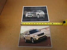 2004 Lincoln Navigator sales brochure LOT 2 sheet folder ORIGINAL car literature