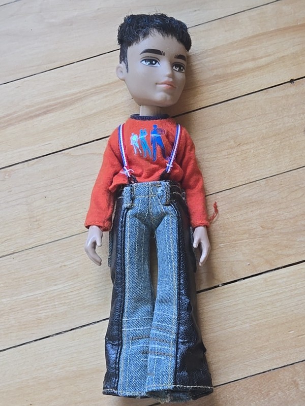 Bratz Boyz Bratz World Tokyo A Go-Go Eitan?? 2003 Incomplete 