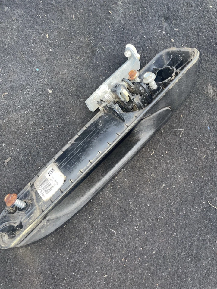 Dodge RAM 2500 2012 manija de puerta exterior trasera derecha 55112384AD Foto 2 de 4