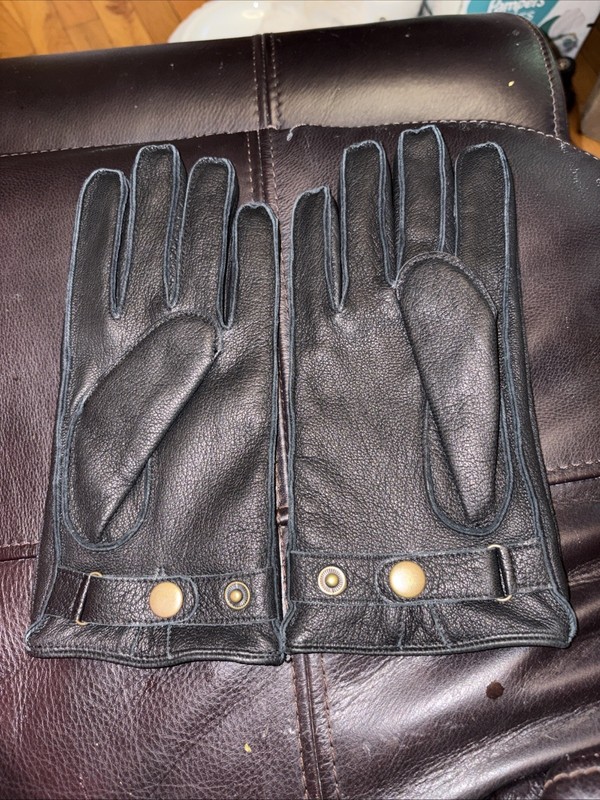 VINTAGE GSG SZ LG/10.5 LEATHER SNAP GLOVES LINED