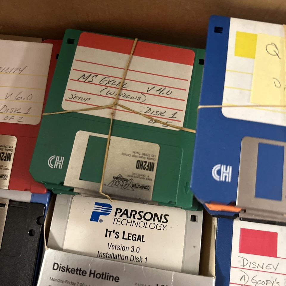 Gran Lote de 800+ Disquetes de 3,5" • Marcas Mixtas • Juegos/Software • Algunos Sellados Foto 3 de 4