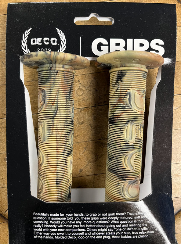 BIKE GRIPS DECO BMX CAMO FLANGED FREESTYLE GT HARO HANDLEBARS BAR ENDS NEW SWIRL