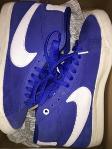 nike blazer m