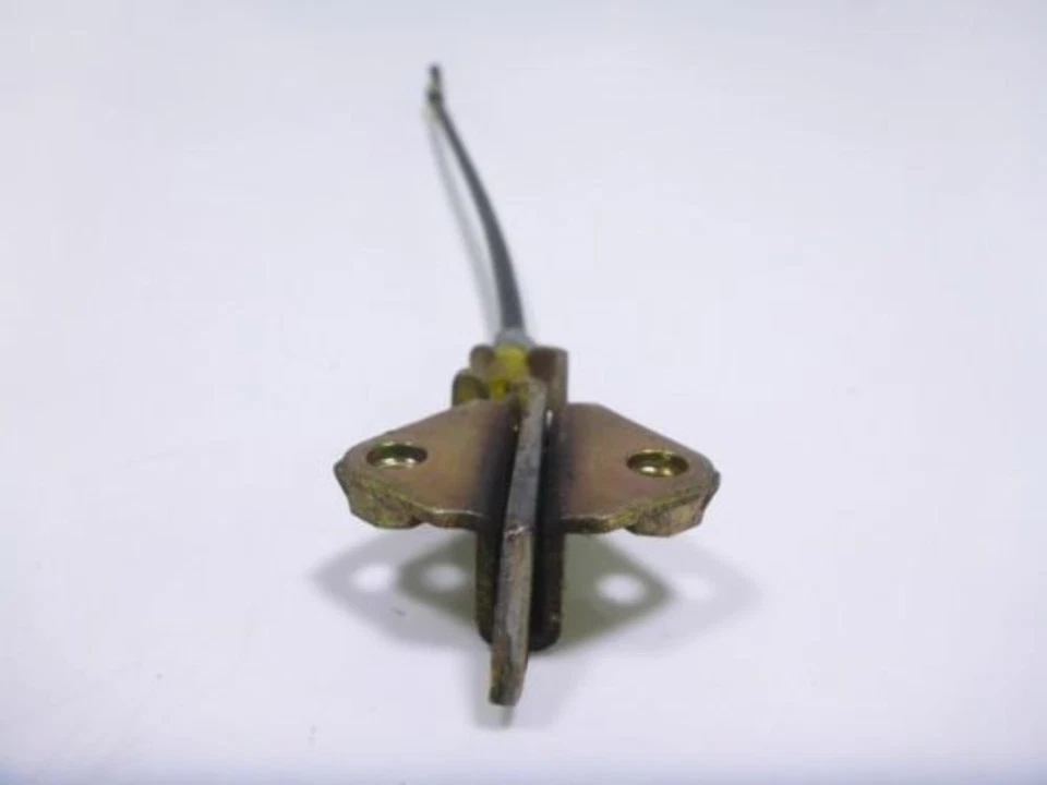 Pestillo asiento Kawasaki Z1000 03-06 Foto 4 de 4