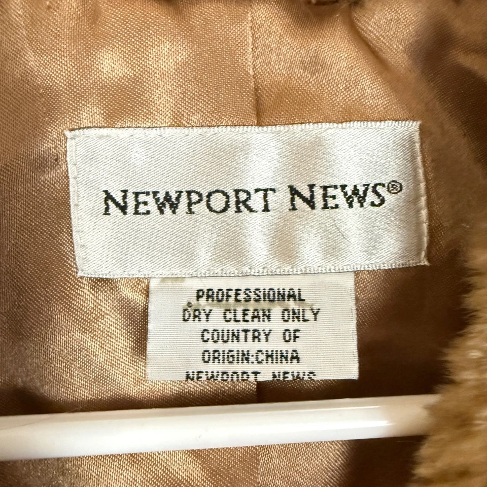 Newport News Faux Fur Bolero Jacket Shrug Beaded Trim Womens Size Large - Image 2 of 4