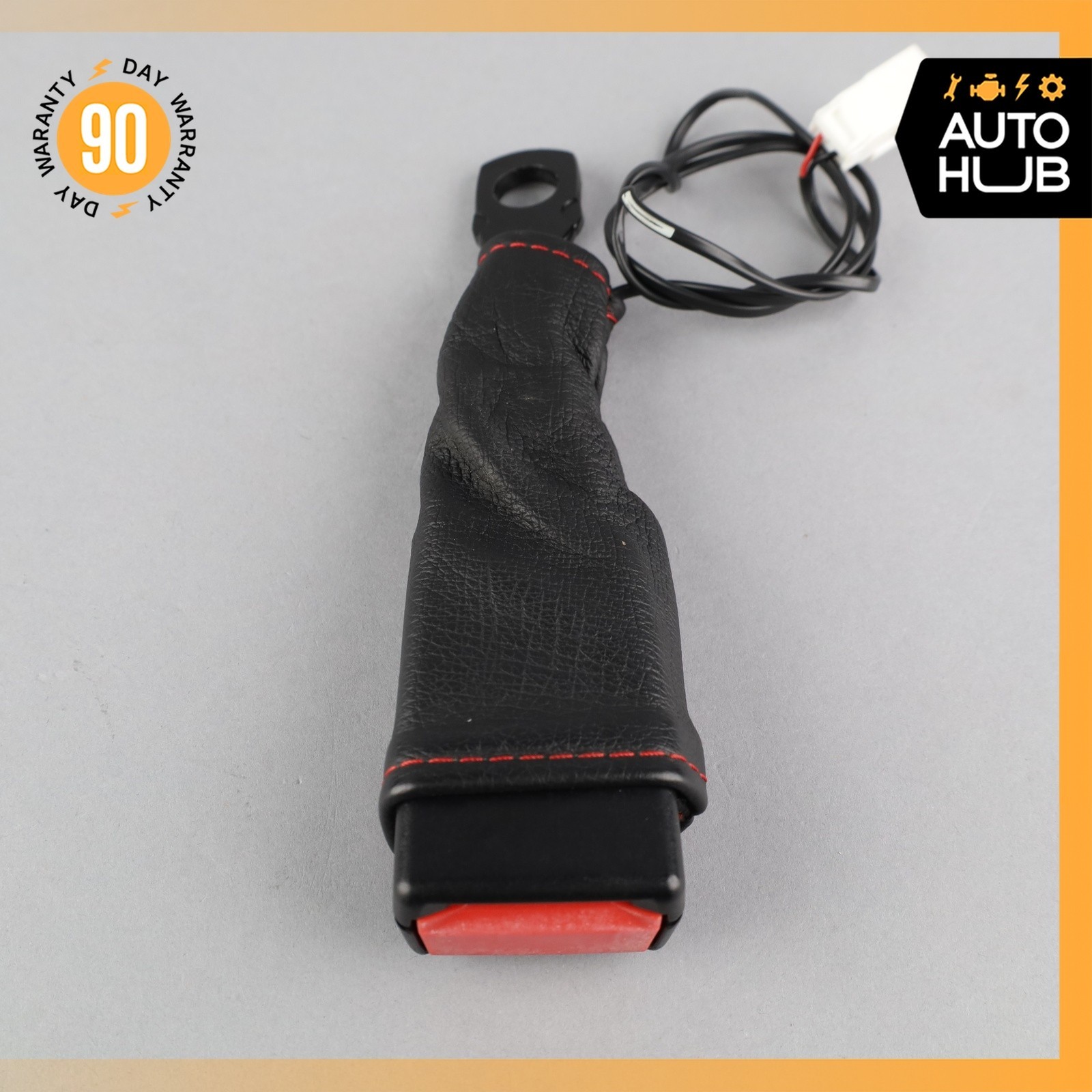 08-19 Maserati GranTurismo M145 Front Left or Right Seat Belt Buckle Black OEM