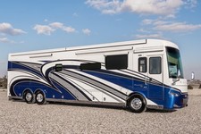 2022 Newmar Essex 4569