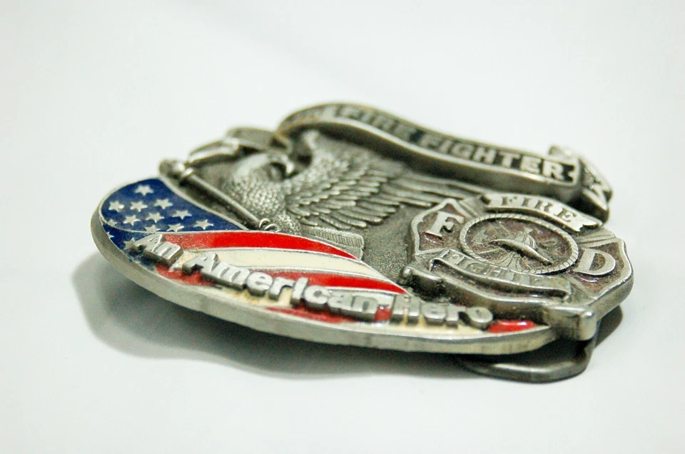 Gap Fire Fighter American Hero men's belt buckle 1994 pewter - Image 2 of 4