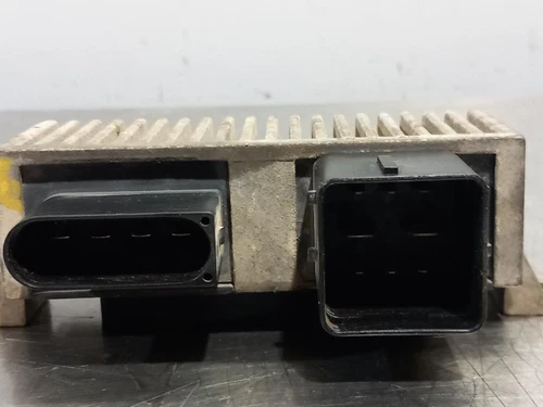 8200558438A Caja Precalentamiento para RENAULT MEGANE III SPORT TOURER 2 445226 - Imagen 2 de 10