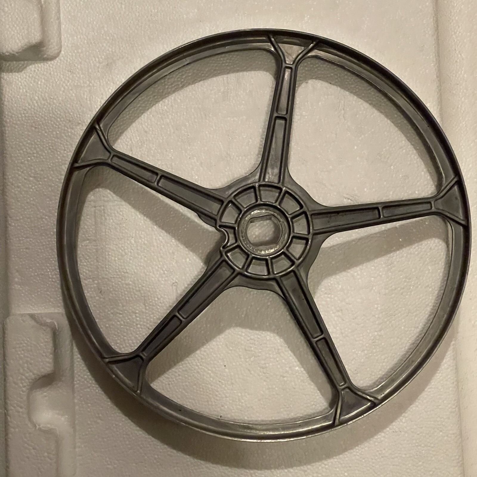 Maytag Front Load Washer Pulley Assembly with Belt 8540088C