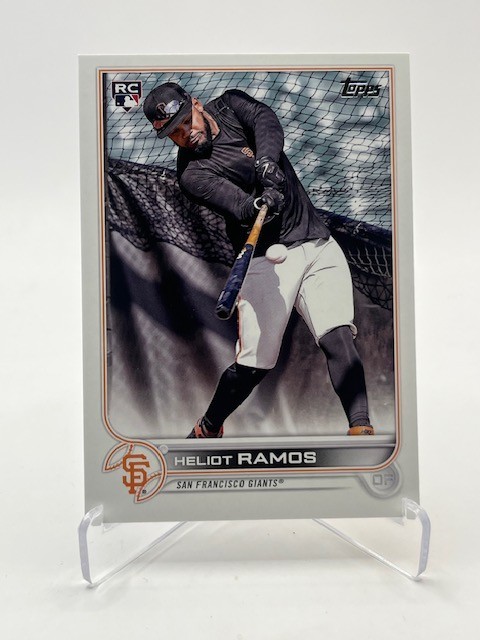 2022 TOPPS UPDATE HELIOT RAMOS RC #US154 IMAGE VARIATION SP GIANTS