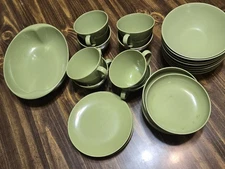 Lot Of 28 Vintage Lenotex Melamine Dishes Olive Avocado Green Retro Kitchen Ware