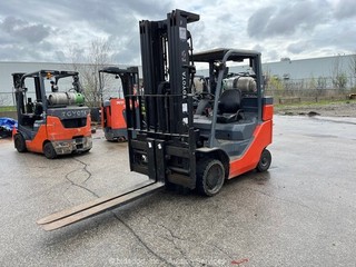 2014 Toyota 8FGC35U 7 000 lbs Warehouse Forklift Lift Truck bidadoo Repair