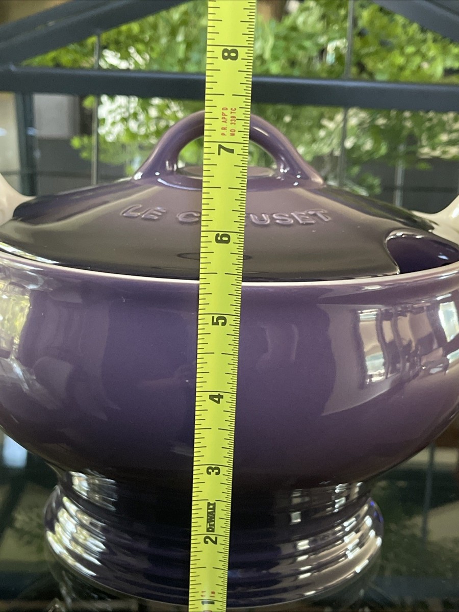 LE CREUSET Cassis Soup Tureen 3 Quart | eBay