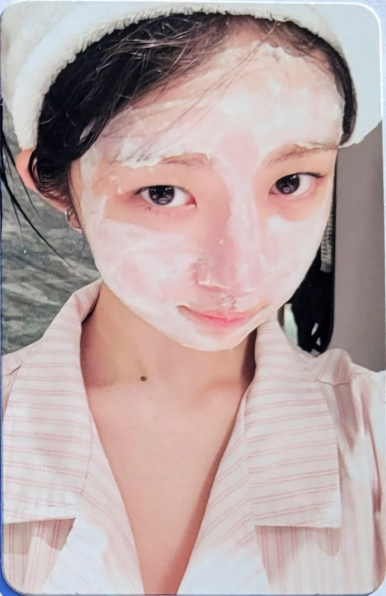 IVE] WORLD TOUR - SHOW WHAT I AM DIVE ZONE Day2 Photocard | eBay