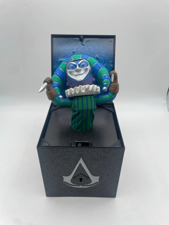Xbox 360 Assassins Creed Brotherhood Harlequin Jack Collectors Edition *No Game* - Image 4 of 4