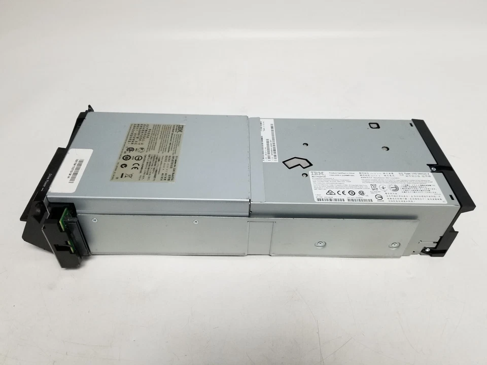 IBM System Storage TS1040 Ultrium LTO 4 Drive Model 3588-F4A (35P2998) - Image 4 of 4