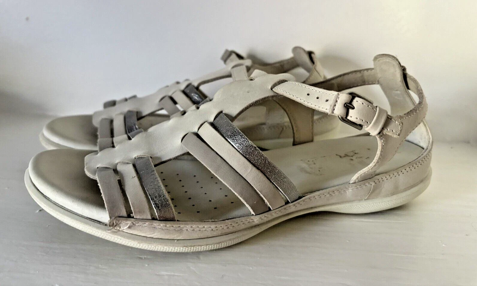 Sandali da donna Ecco Flash Huarache scarpe ombra bianco taglia 40 EU 9 US