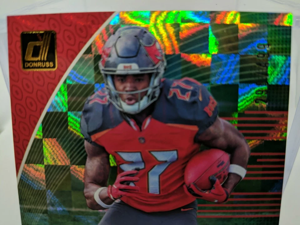 2018 Donruss The Rookies Ronald Jones II Rookie RC AUTO 290/499 Tampa Bay Bucs  - Image 3 of 4