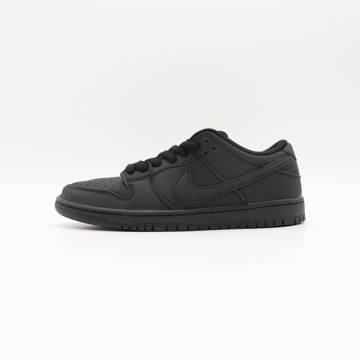 新品NIKE SB DUNK LOW PRO ISO TRIPLE BLACK Buy Dunk Low Pro SB 'Triple Black' - FJ1674 001 | GOAT