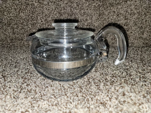 PYREX Clear Glass Tea / Coffee Pot Vintage Made in USA 8446-B-6 Cup