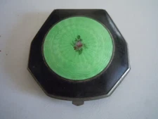 Vintage Clarice Jane powder/rouge compact