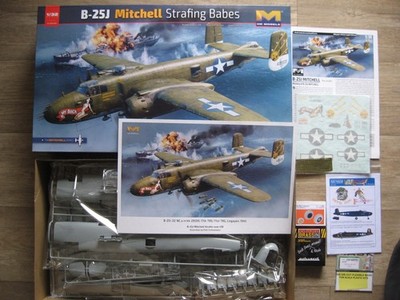 HK MODELS 01E036 B-25J Mitchell 'Strafing Babes' + EXTRAS 1:32