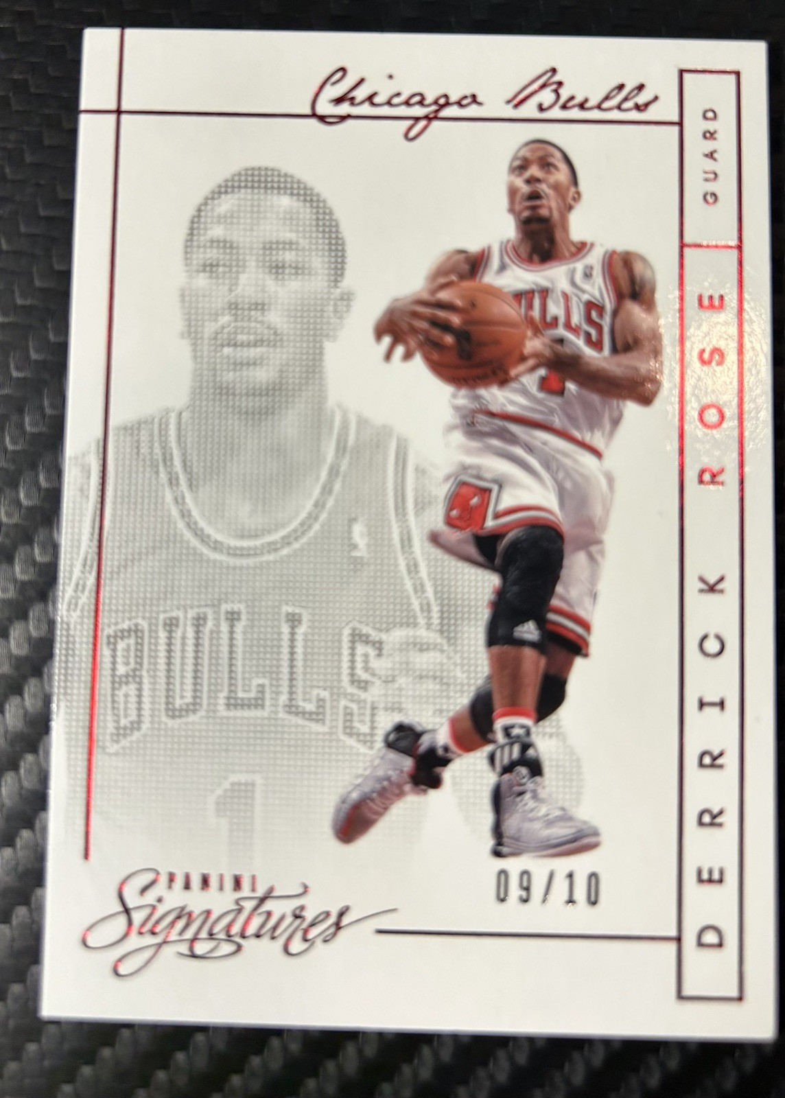 2013-2014 Panini Signatures Derrick Rose Card No. 145  9/10 SSP