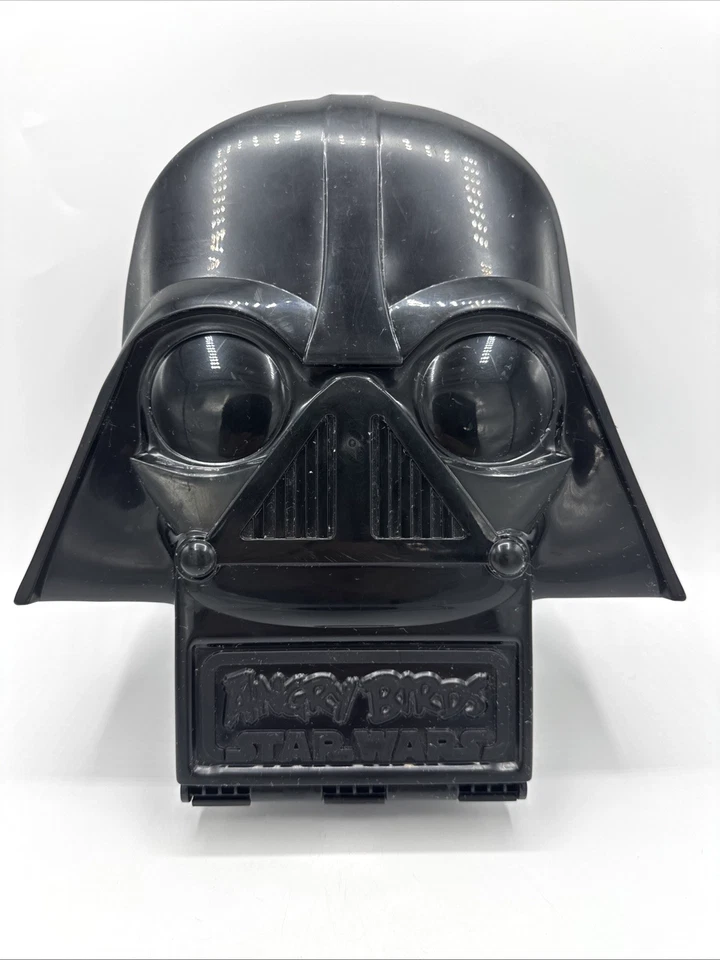 Estuche rígido de plástico Hasbro Rovio 2012 Star Wars Angry Birds Darth Vader con figuras Foto 2 de 4