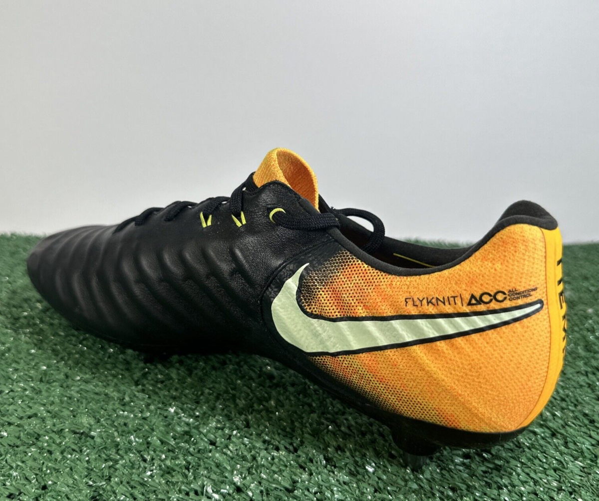 Nike Tiempo Legend 7 Elite SG-Pro Soccer Cleats Has Defect SZ 8