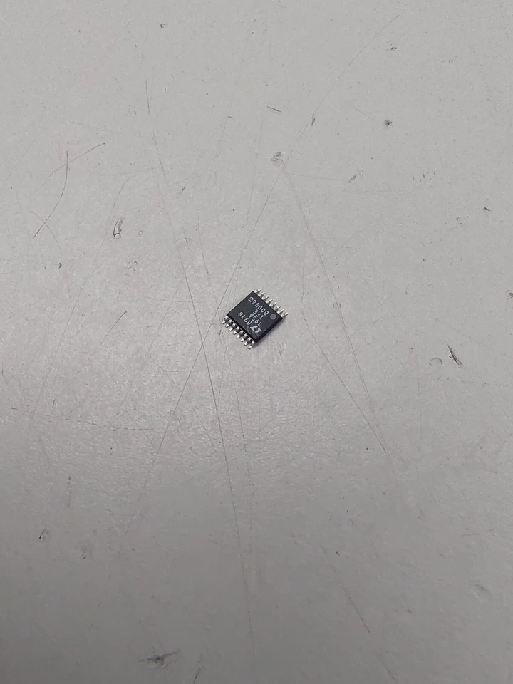 Juego de 95 reguladores de conmutación reductora Linear Technology LT1956IFE#PBF 500 kHz Foto 4 de 4