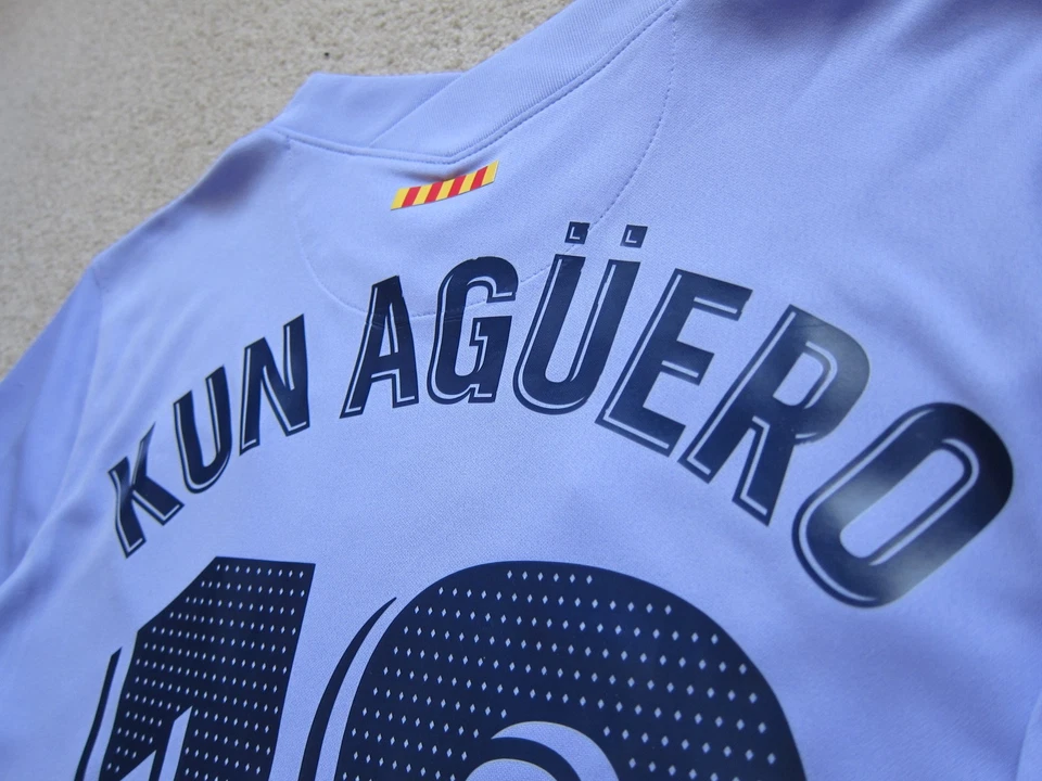 21/22 Barcelona AGUERO Soccer Jersey Football Shirt Argentina [M] **AUTHENTIC** - image 4 of 4