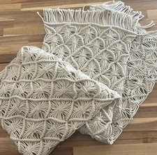 Pier One Woven Table Runner Excellent Used Condition No Stains Or Pulls