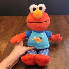 12 Hasbro Sesame Street Elmo Plush Talks Music 2010 Sleepy Bedtime Soft Toy