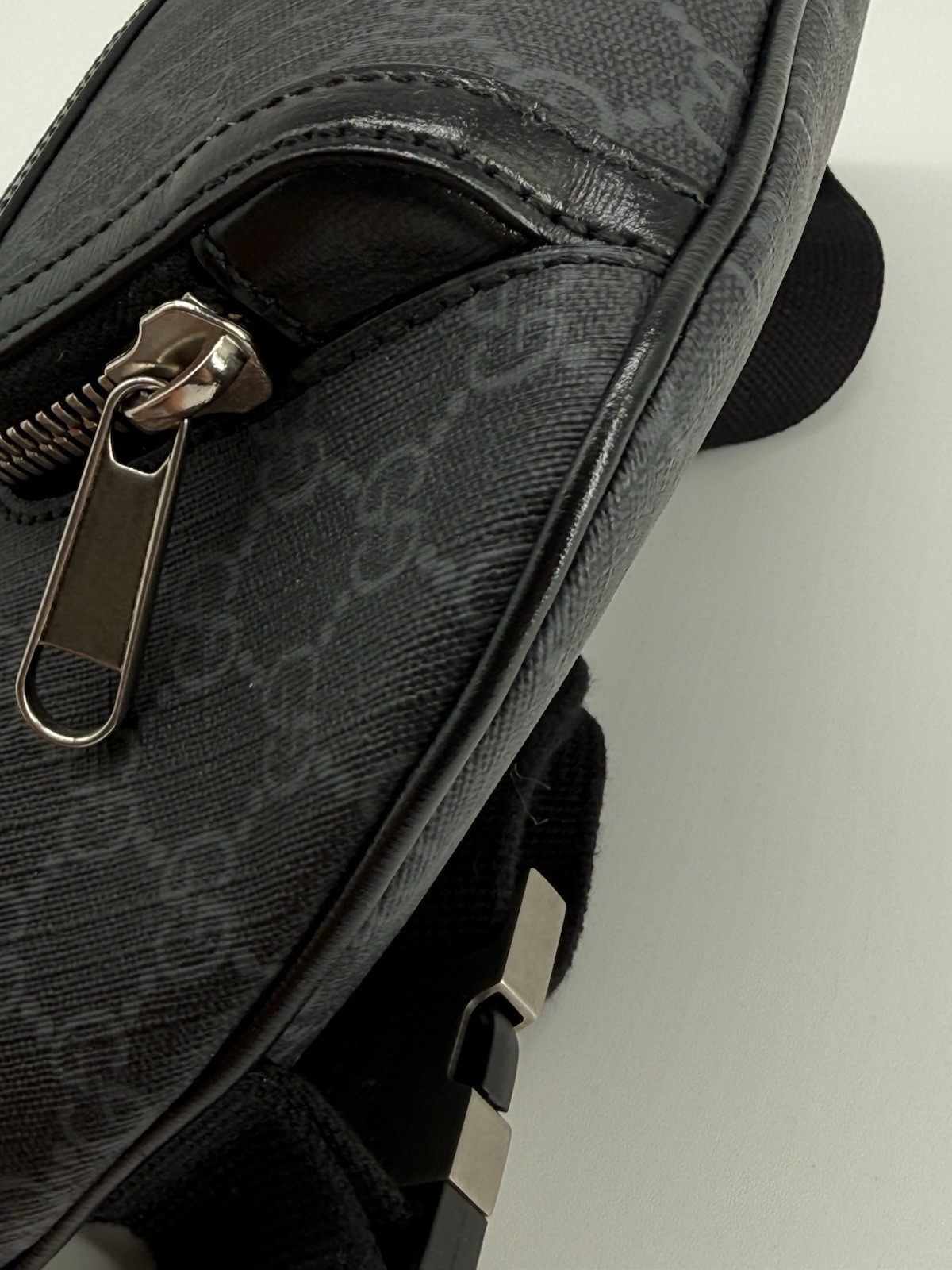 Gucci Supreme Monogram Canvas Interlocking G Patch Belt Bag thumbnail 13