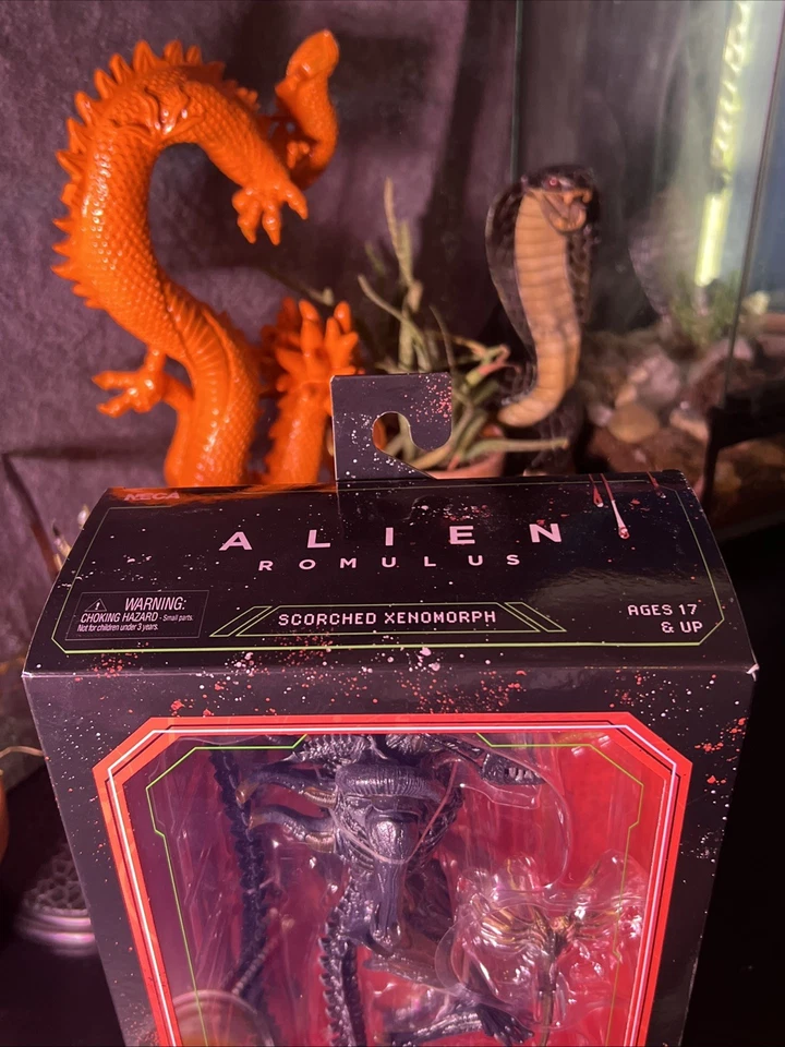 Neca Alien Romulus Ultimate Scorched Alien Xenomorph Action Figure - New 9” Tall - Image 3 of 4