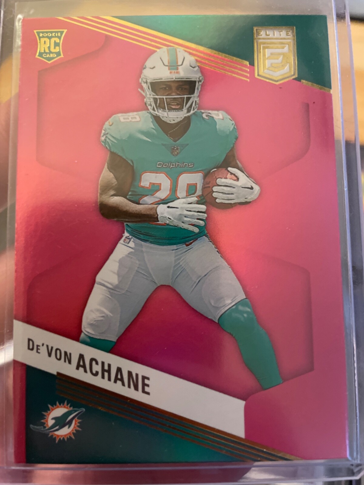 2023 Donruss Elite Pink #132 De'Von Achane - Miami Dolphins RC