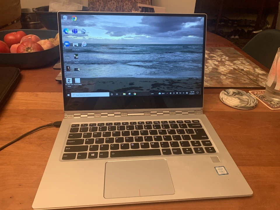 Portátil Lenovo Yoga 910 13" (Intel Core i7 7ª Gen, 2.70GHz, 8GB RAM, 256GB SSD) Foto 4 de 4