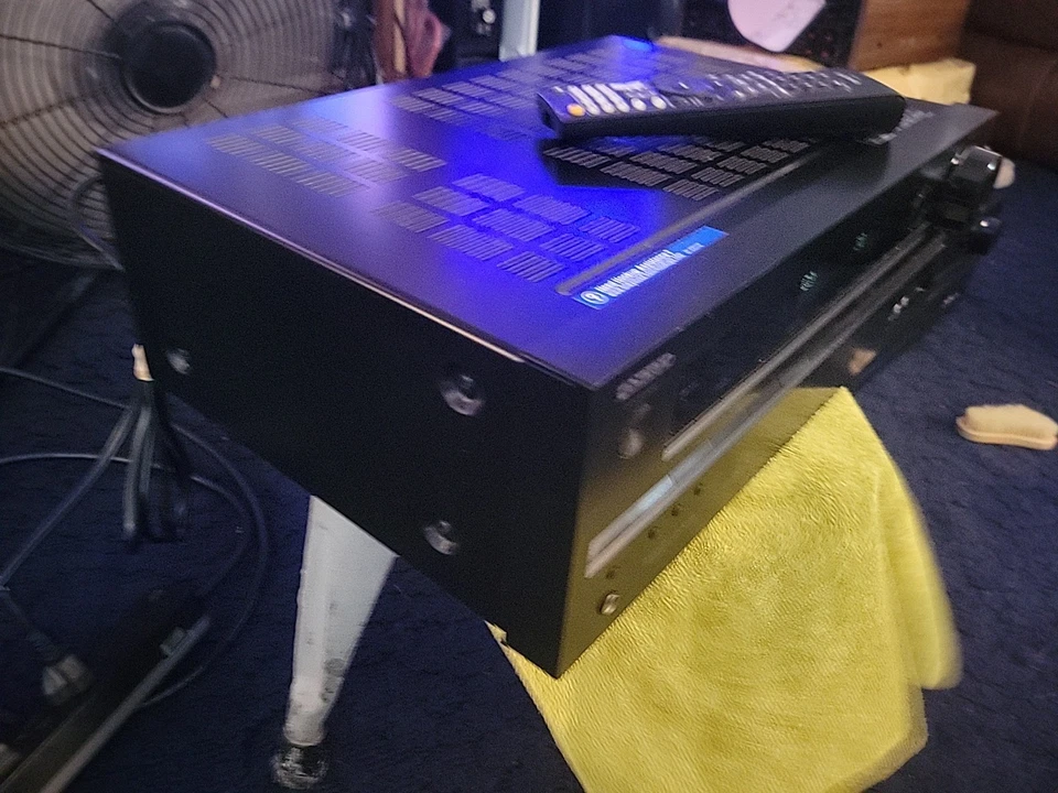 Receptor/sintonizador ONKYO AV HT-R430 multicanal 120V 60Hz 5.5A preto - Imagem 2 de 4