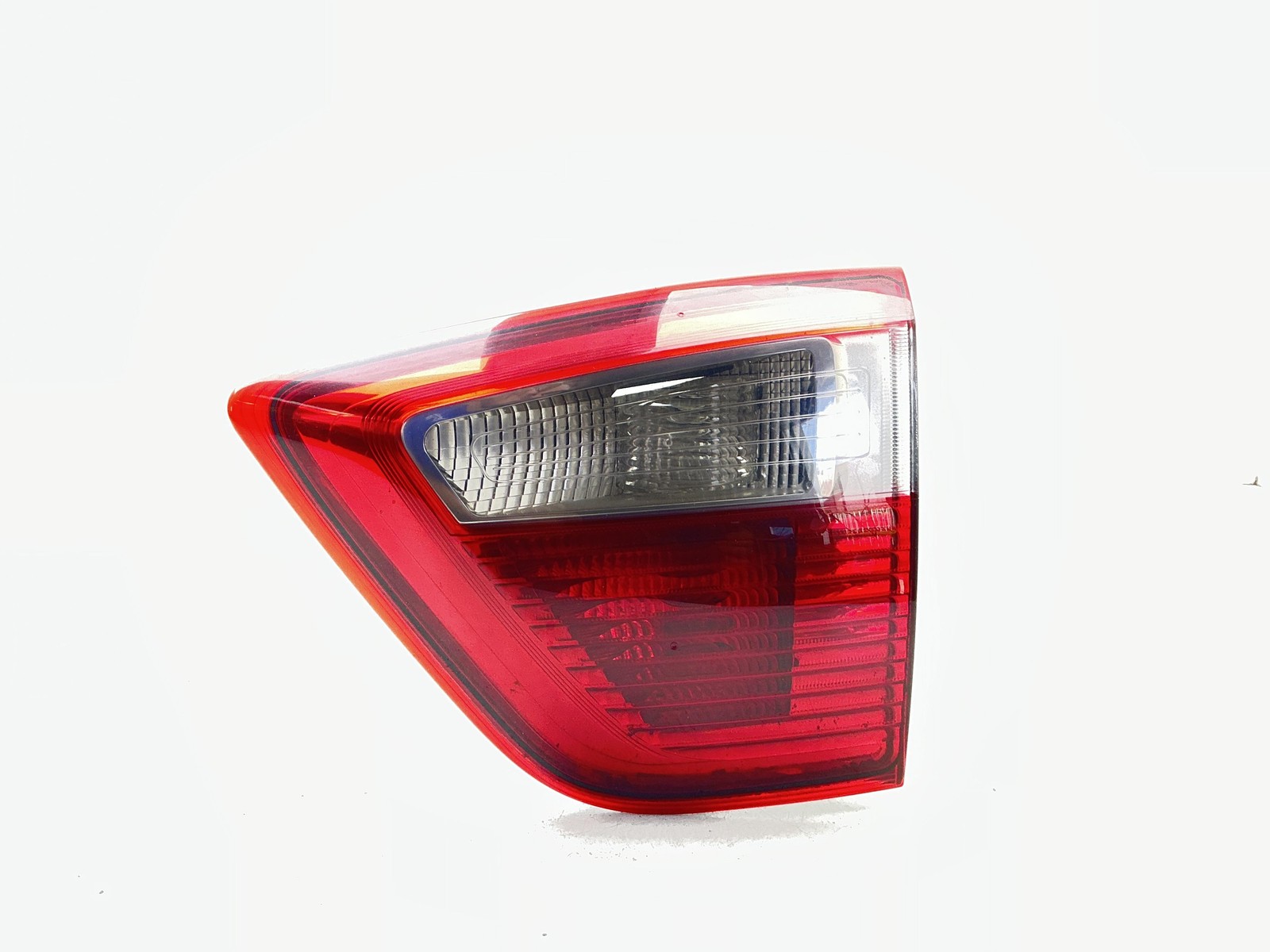 STOP POSTERIORE DESTRO INTEGRATO NEL PORTELLO PER FORD C - Max Serie 1861698 (1