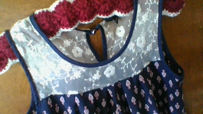 Floral Lace Lite Flowy Tank Top Hearts Monteau Girl M 10/12 Fun Paisley Boho EUC